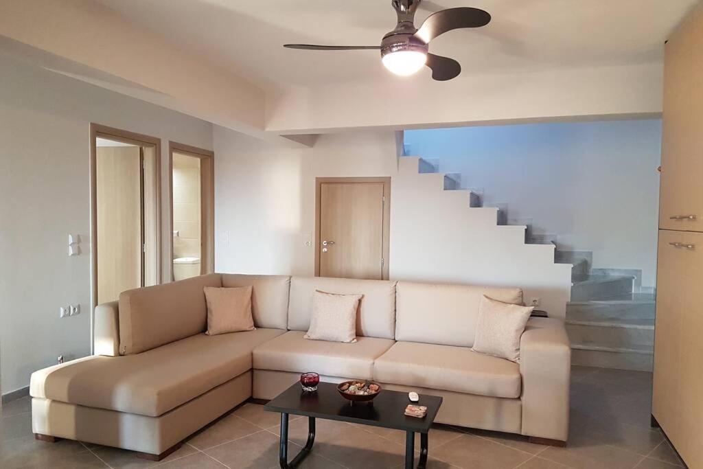 Galaxidi Family House Apartment Ngoại thất bức ảnh